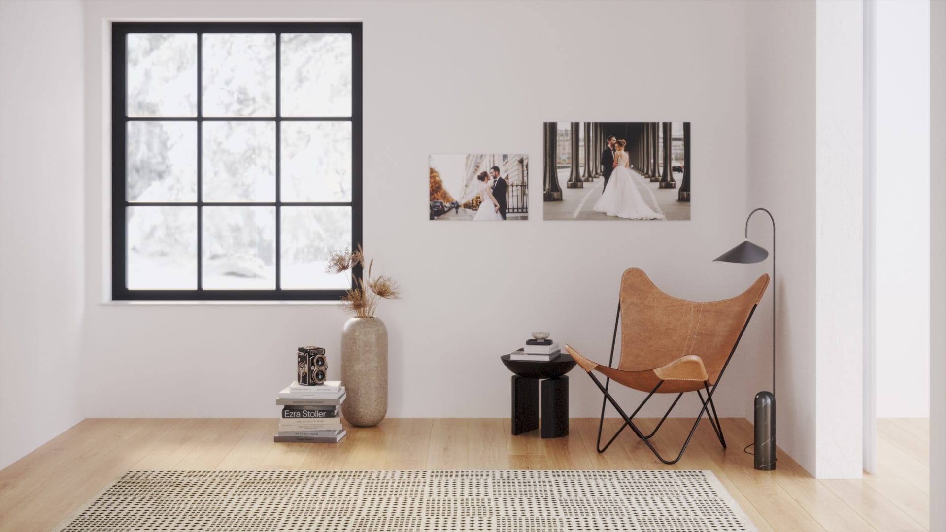 direktdruckowl Hochzeitsfotos auf  hochwertig bedruckten Weichschaumplatten in der Leseecke am Fenster Leseecke am Fenster mit romantischen Hochzeitsfotos in unterschiedlichen Formaten gedruckt auf leichter, glatter Weichschaumplatte an der Wand